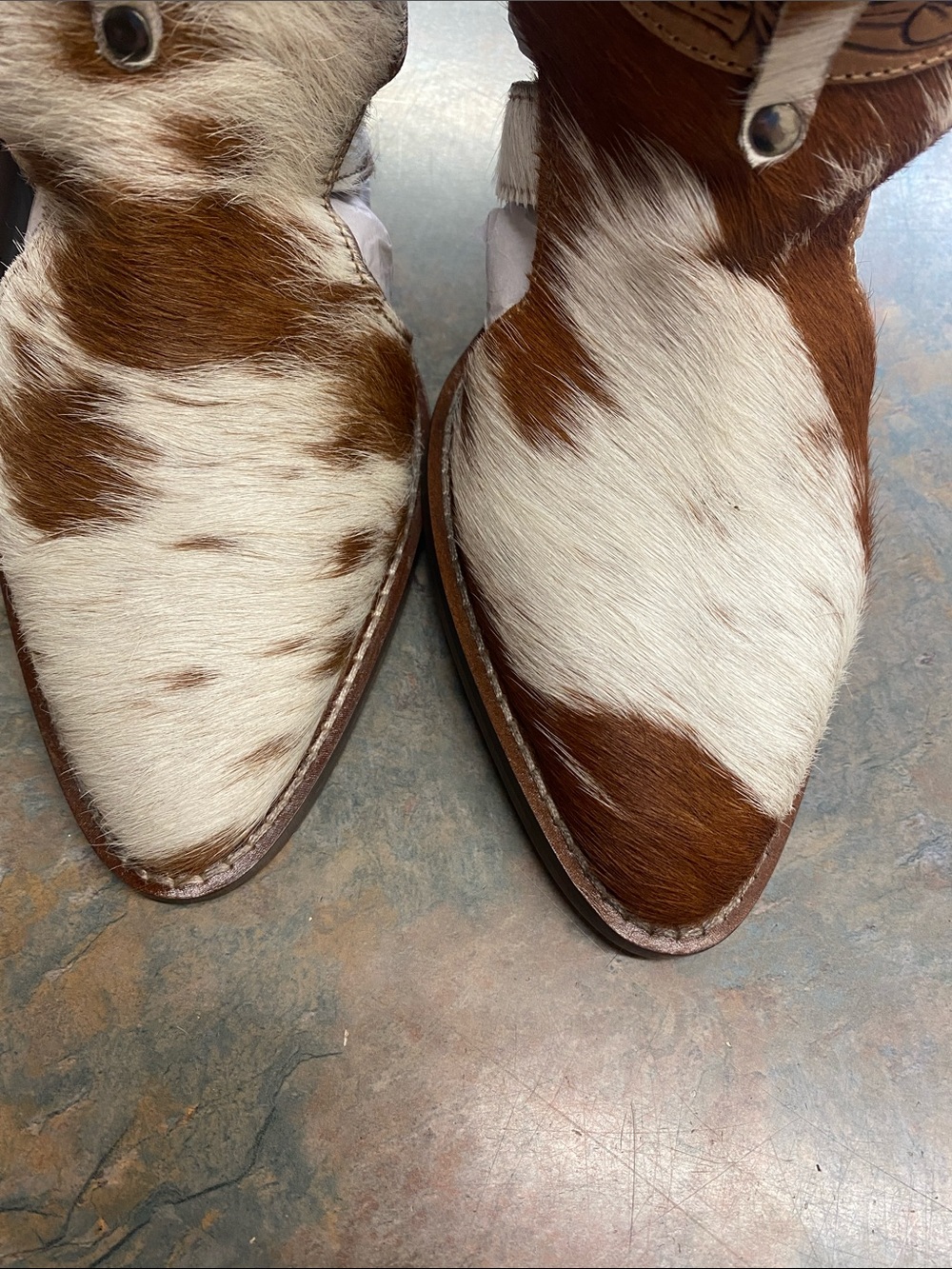 Myra Bag Brown & White Cowhide Cutout Heeled Ankle Boots for Men - Picture 9 of 14